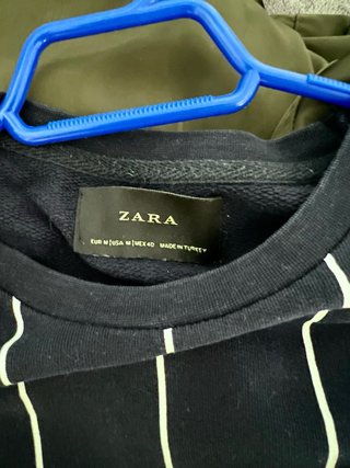 Sudadera Zara Rayas Verticales Azul Marino