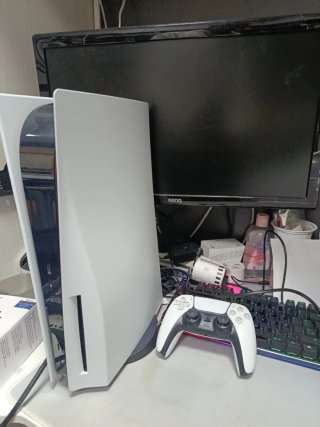 10.60 Consola PlayStation 5 (PS5) + Caja