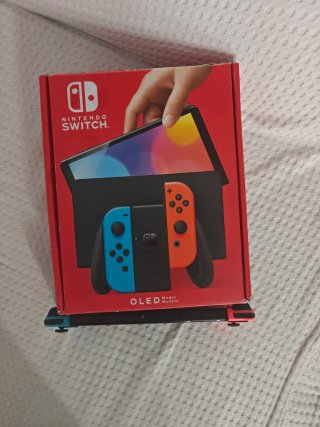 Nintendo Switch OLED Azul y Roja