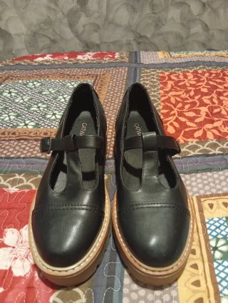 Zapatos / merceditas negros