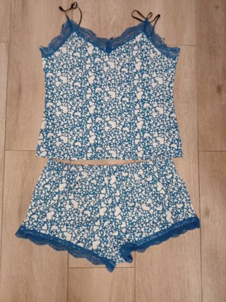 Pijama de Verano con Estampado de Corazones