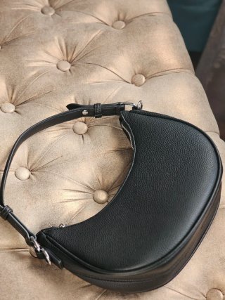 Bolso de hombro negro