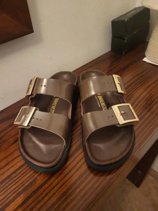 Sandalias Birkenstock Marrones ( usadas dos veces