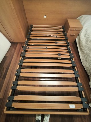 Cama eléctrica articulada