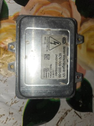 Centralita Xenon Hella 5DV 009 000-00