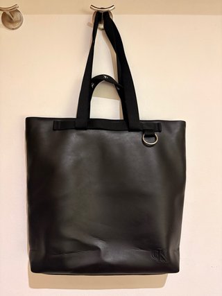 Bolso shopping Calvin Klein Negro