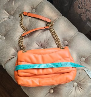 Bolso Elegante Naranja con Cadena