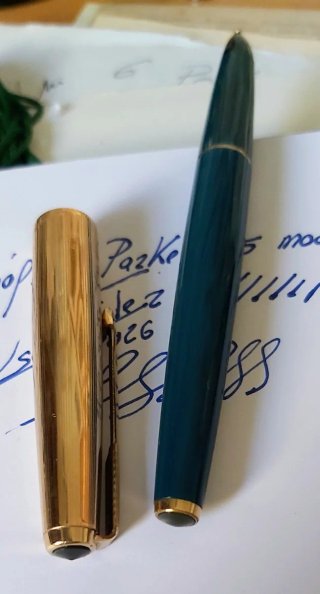 Estilográfica Parker 65 Custom color (Vista Blue)