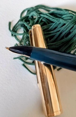 Estilográfica Parker 65 Custom color (Vista Blue)