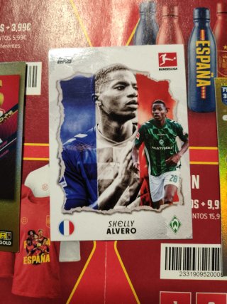 FIFA 365 Adrenalyn XL 2024/25 Golden Legacy