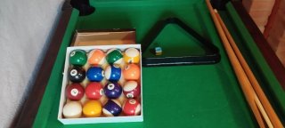 Mesa de Billar con Accesorios
