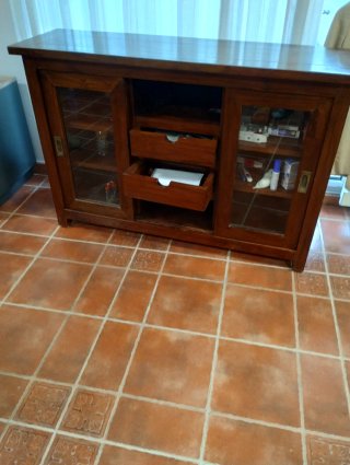 Recibidor de entrada de madera