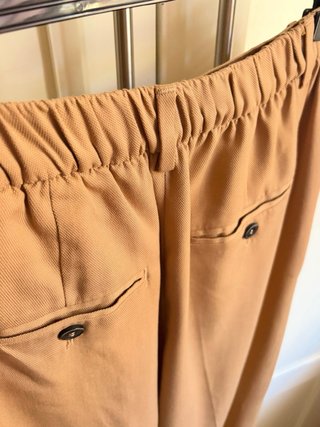 Pantalón Zara Camel Talla M nuevo con etiqueta