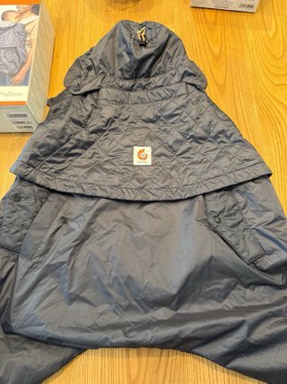 Ergobaby Embrace + Funda Invierno
