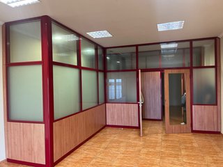 Mamparas de oficina modulares. El precio es m2.