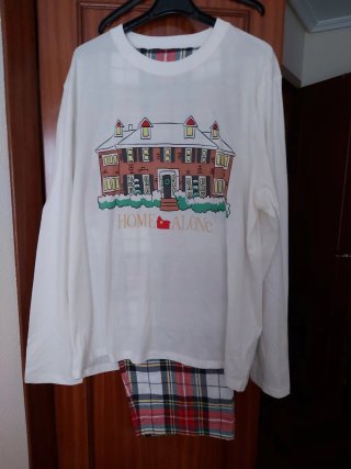 Solo en Casa Pijama unisex inspirado Edición Limit