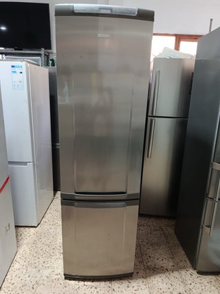 Nevera Electrolux Acero Inoxidable