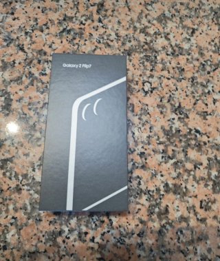 Samsung Galaxy Z Flip 7 Rosa