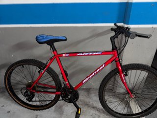 Bicicleta Montreal Artic Roja