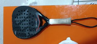 Pala de pádel Vibor-A Metalbone HRD