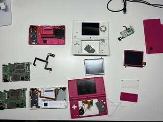 Lotto ricambi Nintendo DSi