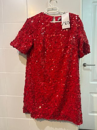 Vestido de rocio osorno rojo talla S con etiqueta