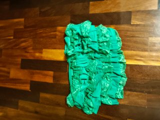 Falda niña volantes verde
