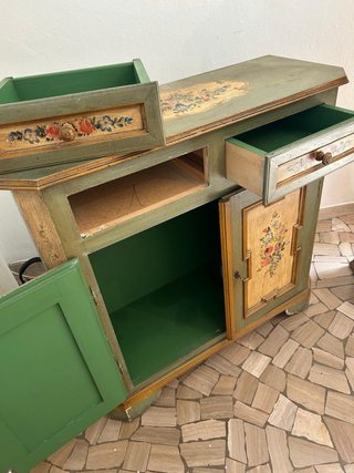 Credenza Tirolese in Legno Dipinto