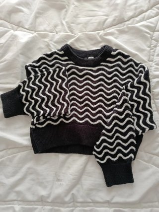 Jersey Ondulado Negro y Blanco