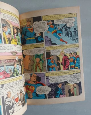 Superman. Tomo de Novaro. Aventuras clásicas