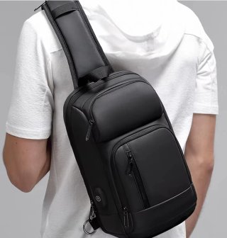 Mochila Pequeña con cincha cruzada