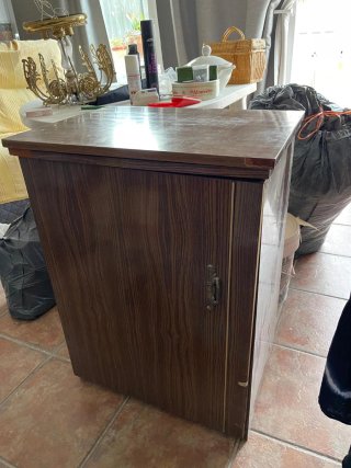 Máquina de coser antigua Sigma con mueble