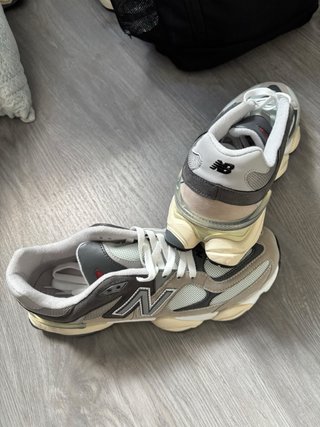 Zapatillas New Balance 9060 Talla 44