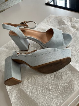 Sandalias de tacón azul