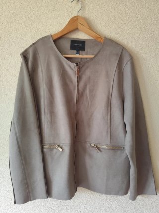 Chaqueta Cortefiel antelina beige