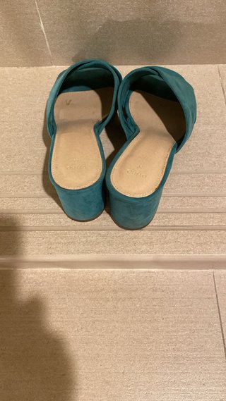 Oshío, Zapatos de color verde preciosos
