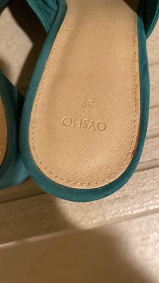 Oshío, Zapatos de color verde preciosos