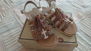 Sandalias piel