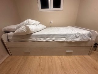 Cama nido, con cama de arrastre en y 1 colchón