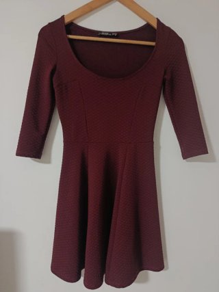 Vestido Juvenil Color Burdeos