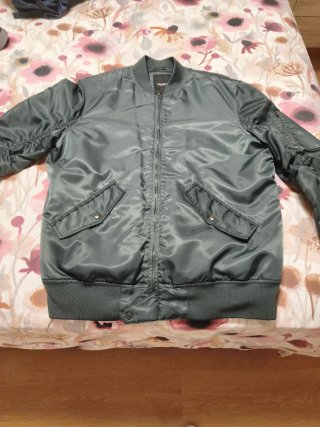 Chaqueta Bomber Pull and Bear