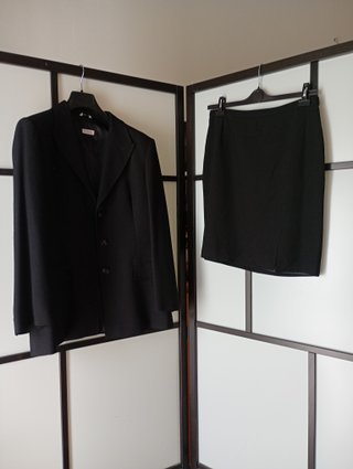 Tailleur donna Max Mara nero