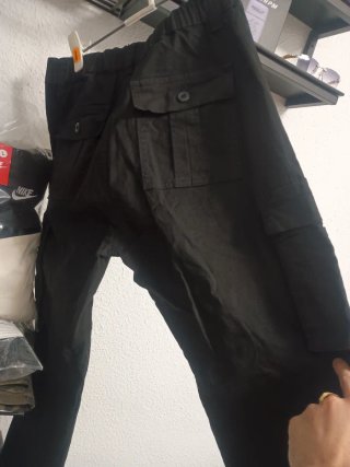 Pantalones Cargo Negros