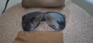 Occhiali da sole Gucci Aviator opachi
