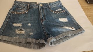 Short vaquero Stradivarius