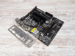 Placa ASRock D1800M (J1800)