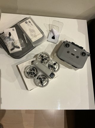 Dron DJI Mini + Mando y extras