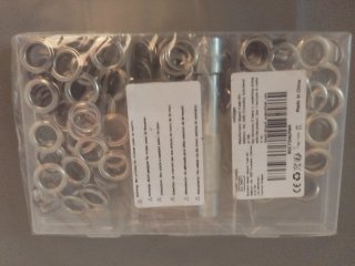 Kit de ojales con herramienta de colocación