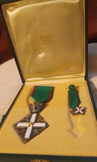 Condecoración Mérito República Italiana