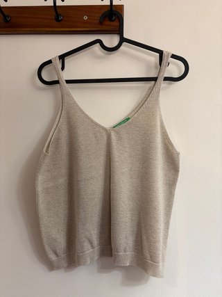 Top de tirantes beige Benetton Talla S